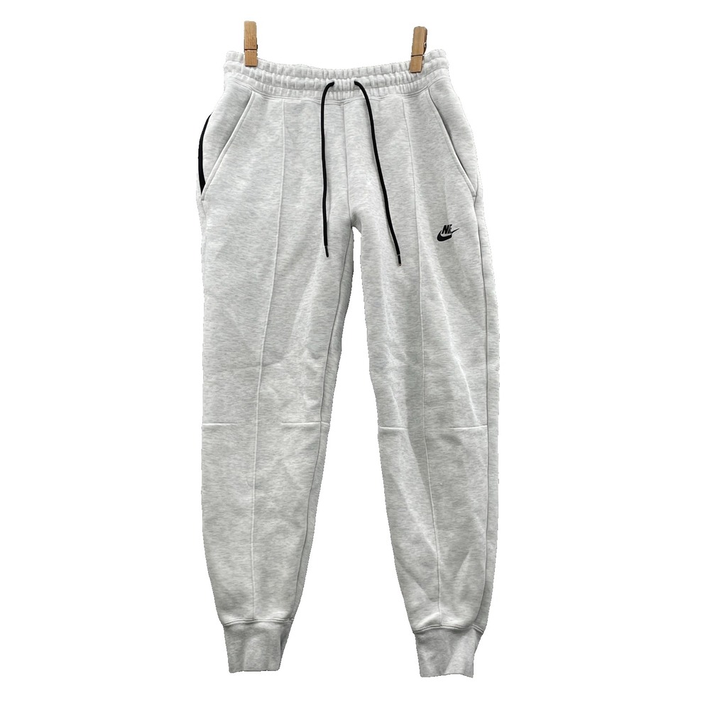 Nike Club Jogger Women's Small White Athleisure Activewear Gorpcore Performance